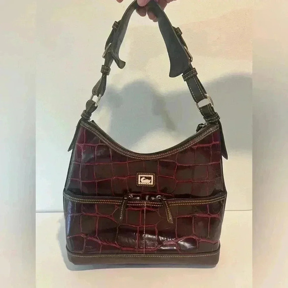 Dooney & Bourke Croc Shoulder/Handbag Strap Front Zip Pockets Burgundy Brown - Picture 1 of 14